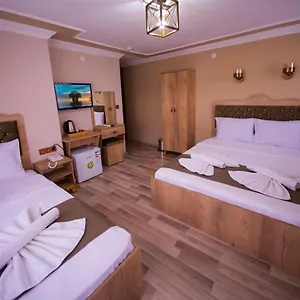  Hotel Orkide